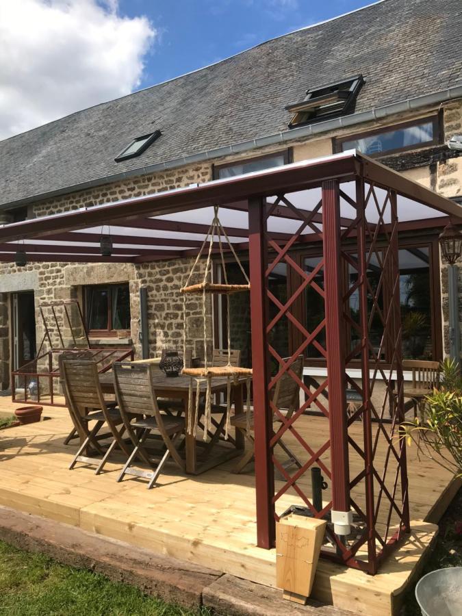 Bed and Breakfast Le Jardin Des Fees Savigny-le-Vieux Екстер'єр фото