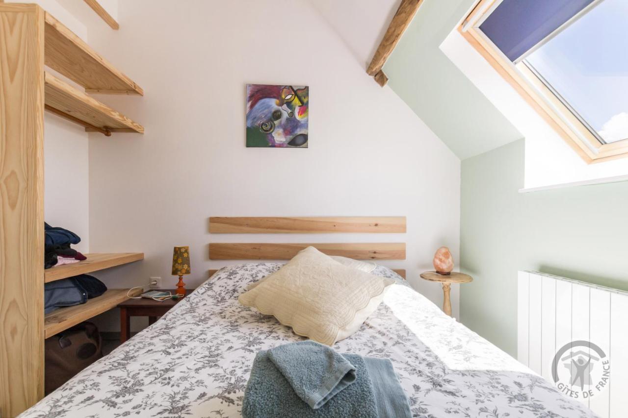 Bed and Breakfast Le Jardin Des Fees Savigny-le-Vieux Екстер'єр фото